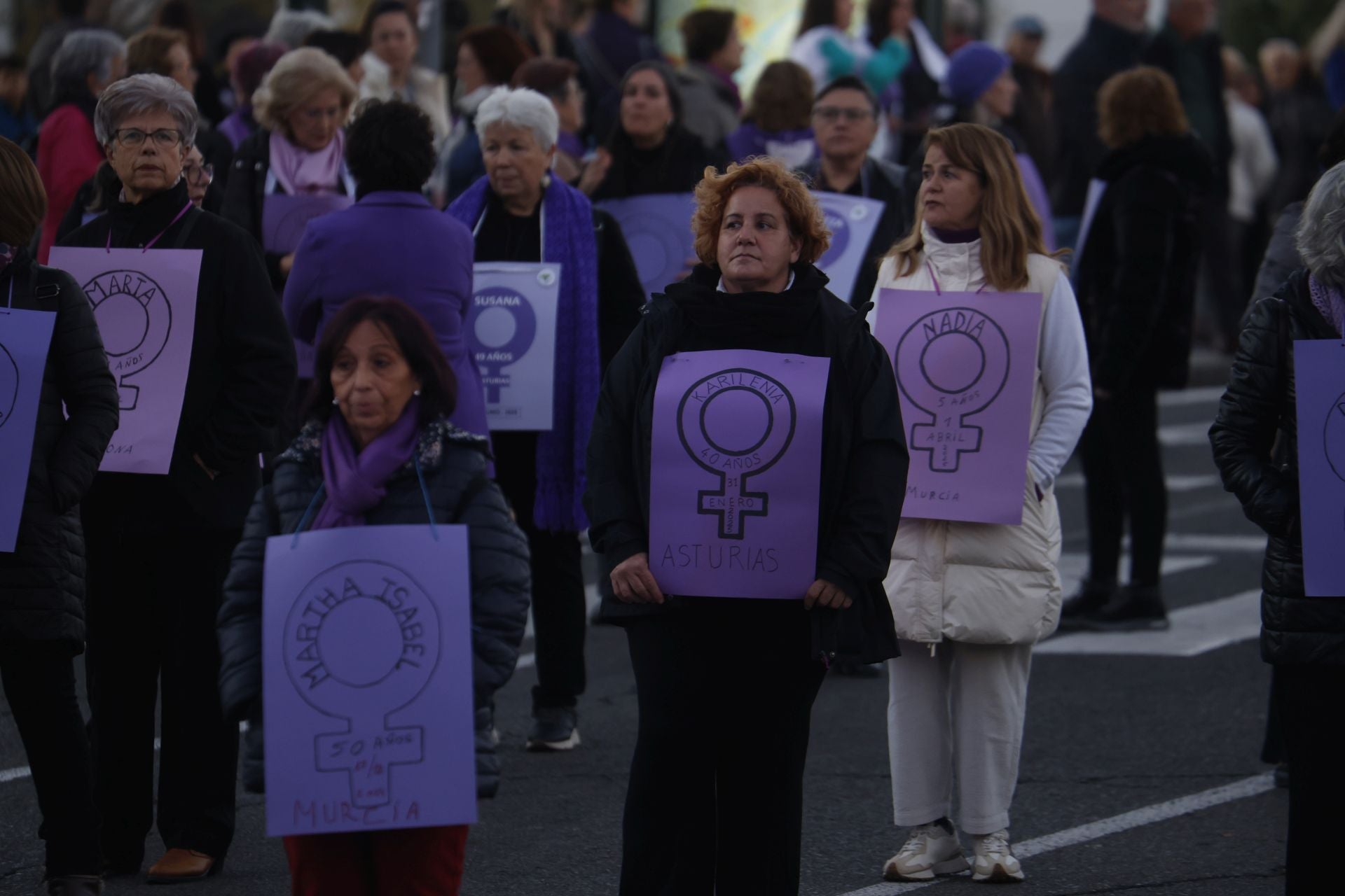 La concurrida protesta del 25-N en Córdoba, en imágenes