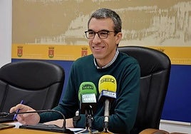 El PSOE acusa a Gregorio de «no estar a la altura» tras dos años de Gobierno y califica su gestión de «fracaso generalizado»