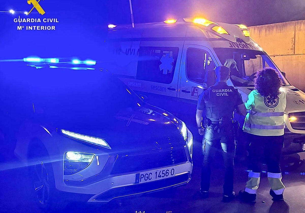 La Guardia Civil rescata a dos personas atrapadas en el incendio de una vivienda en Illescas