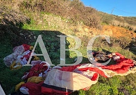 Inmigrantes cambian el salto de la valla por parapentes para entrar desde Marruecos a España