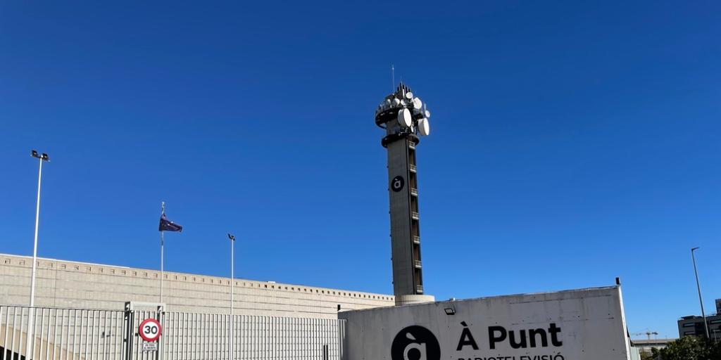 À Punt reestructura su plantilla para ser más «ágil y competitiva»: crea 28 puestos y amortiza otros 26