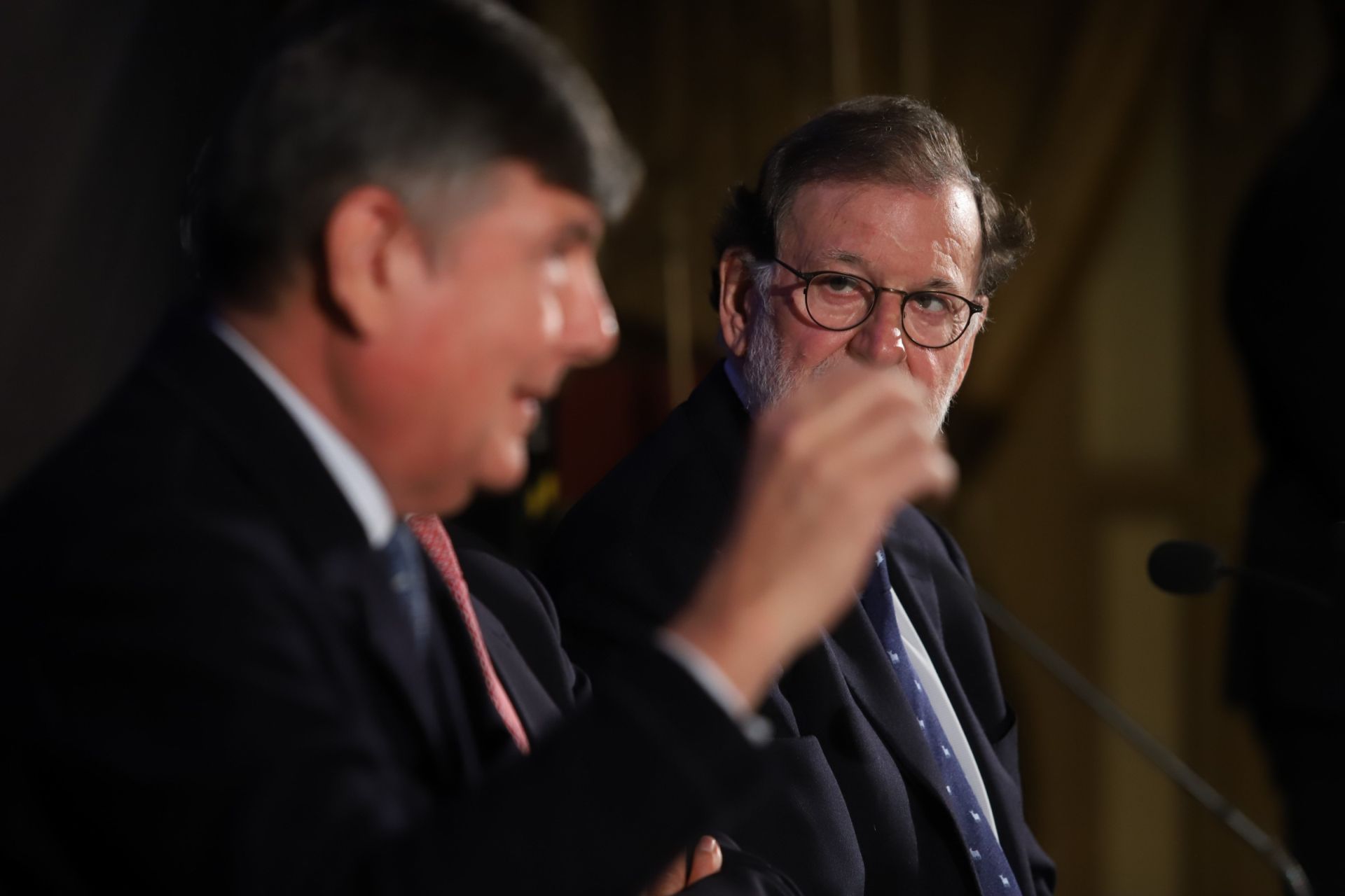 La concurrida presentación del libro de Mariano Rajoy en Córdoba, en imágenes