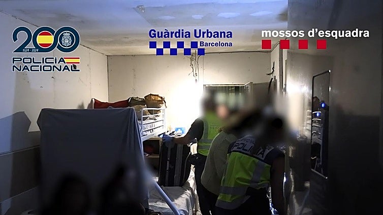 Prostituidas las 24 horas y siete días a la semana: desmantelan una red criminal que explotaba a mujeres en centros de estética y masajes