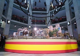 Coros, belenes y un guiño al Papa en la Navidad de Sol y Cibeles