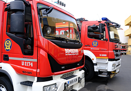 Siete afectados, entre ellos un niño, en el incendio de un edificio en Las Palmas de Gran Canaria