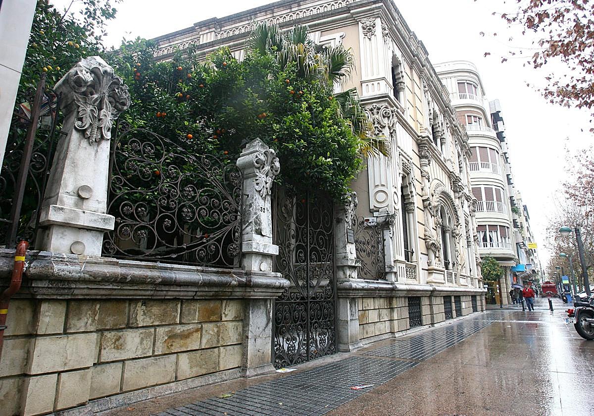 El edificio que acoge al Colegio de Arquitectos es obra de Adolfo Castiñeyra y Boloix