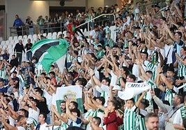 Horario y dónde ver por televisión el Córdoba CF - Cádiz