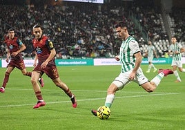 Un derbi andaluz clave para el Córdoba CF ante un Cádiz en plena crisis
