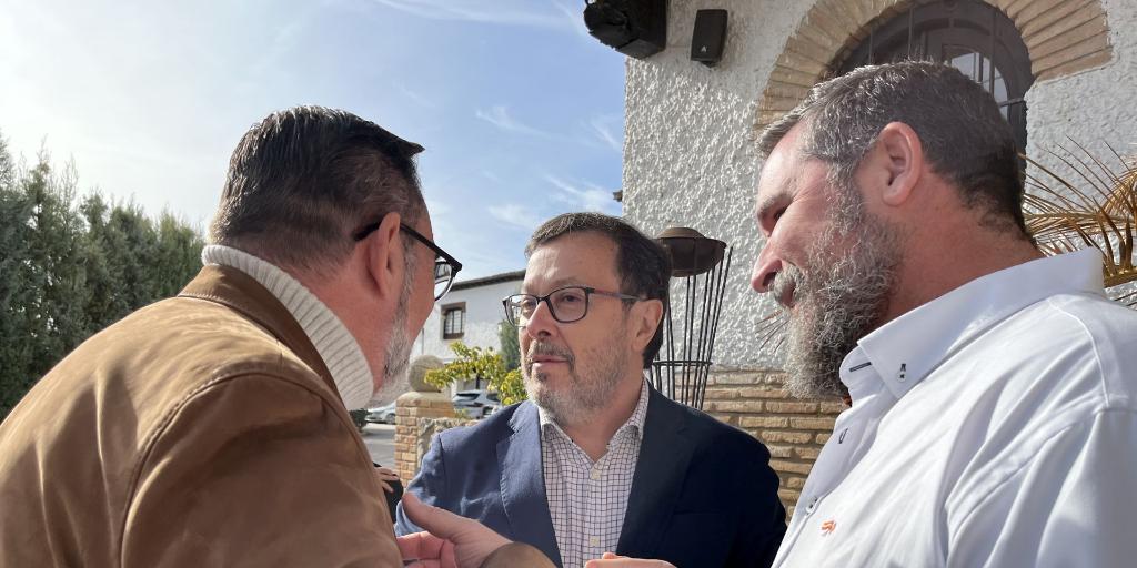 Vox se desmarca de la manifestación del PP: «No vamos a protestar con quien pastelea con la mafia, como hace aquí el PP con Page»