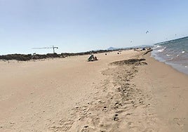 Ingresado con pronóstico reservado el menor de 10 años rescatado en Oliva tras pasar varias horas desaparecido