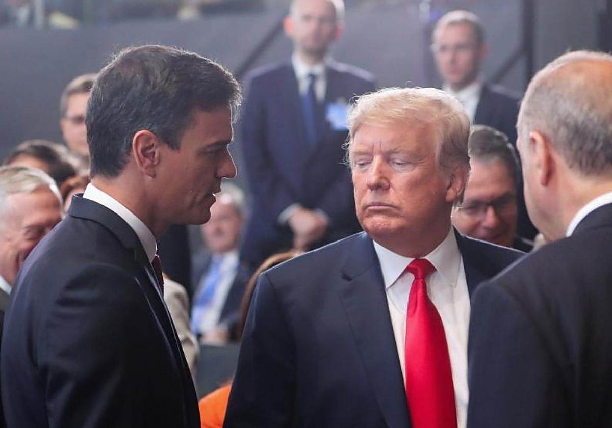 El presidente de Estados Unidos, Donald Trump, con Pedro Sánchez
