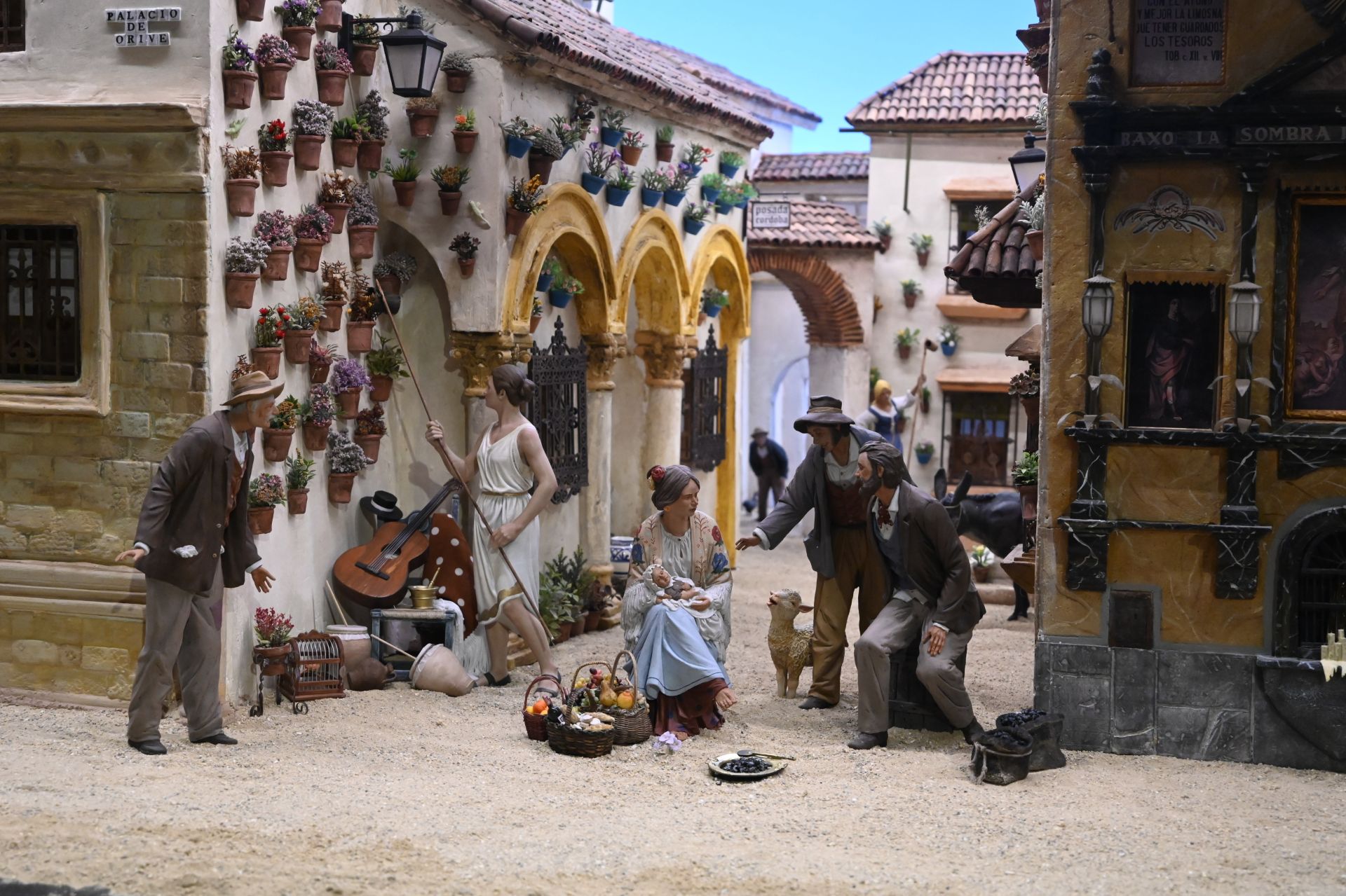 El belén de la Fundación Cajasol en Córdoba, en imágenes