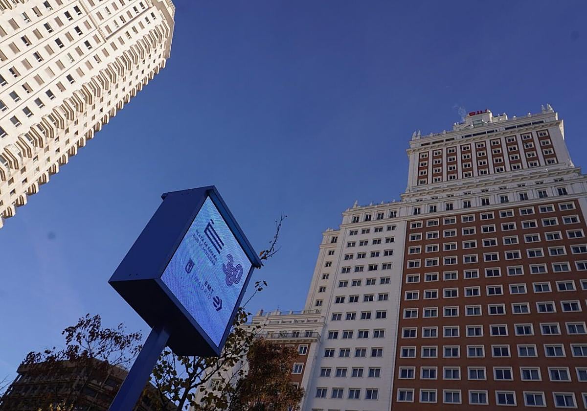 Cartel indicativo entrada al 'hub' Plaza de España 360