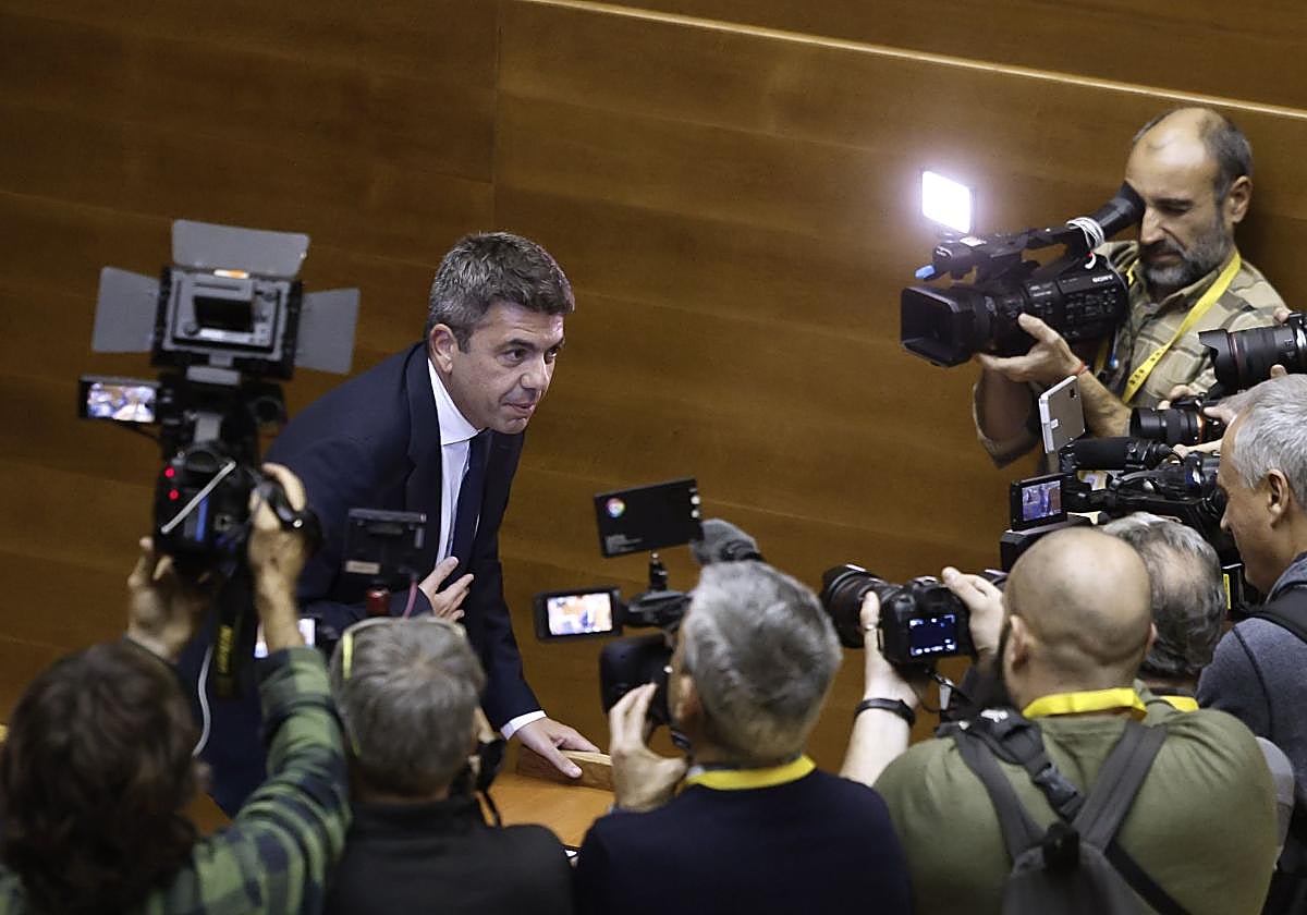 Carlos Mazón, el pasado jueves, durante la investidura de Juanfran Pérez Llorca en las Cortes Valencianas