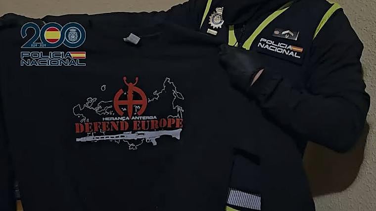 Sweatshirt with neo-Nazi symbols