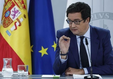 Sánchez cumple con uno de los peajes de Puigdemont y entrega a Cataluña la gestión de la oferta pública de empleo