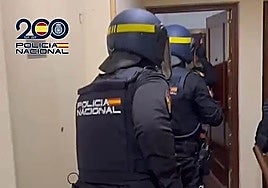 Del club de paliativos con cannabis al gancho de la bañera: desmantelados otros 20 narcopisos