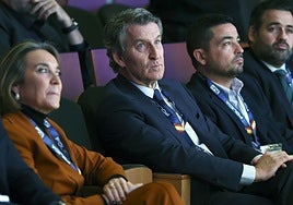 Feijóo acusa a Sánchez de haber «perdido la dignidad» y le reclama elecciones ante la «falta de credibilidad y de mayoría parlamentaria»