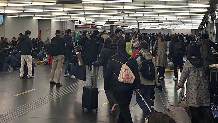 Retrasos de más de una hora en la alta velocidad entre Madrid y Barcelona