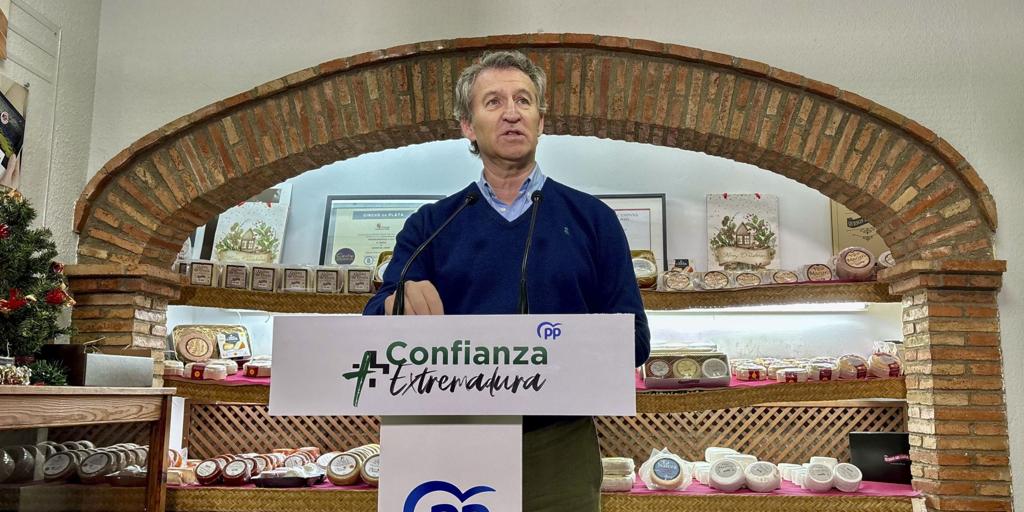 Feijóo cierra filas con Guardiola y contesta a Abascal que él no «caciquea» con «candidatos prefabricados»