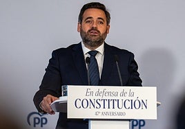 Núñez pide a García-Page que utilice sus votos en el Congreso para «echar» a Pedro Sánchez