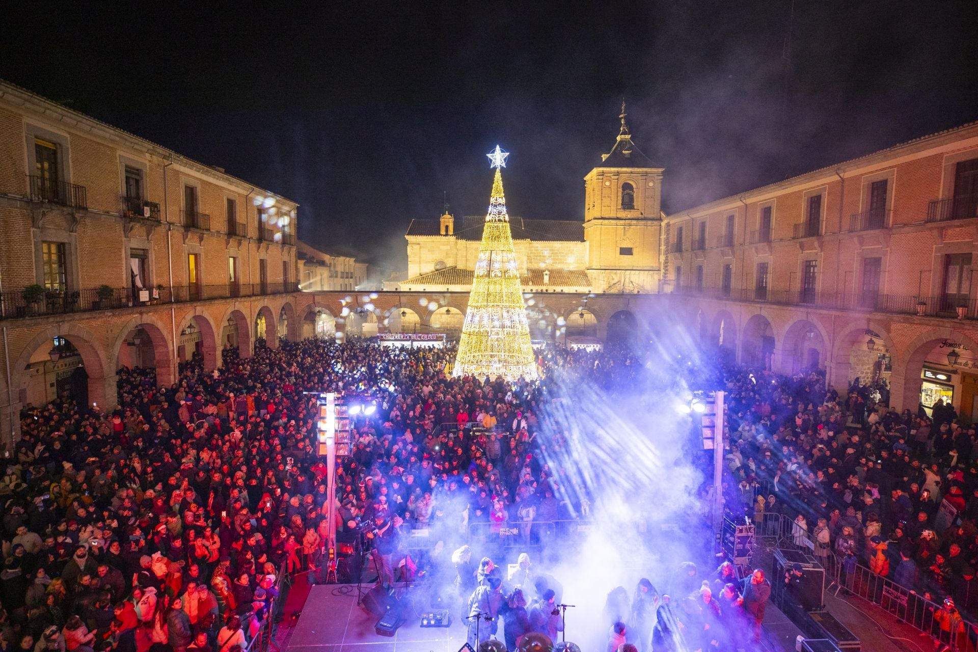 Iluminación en Ávila
