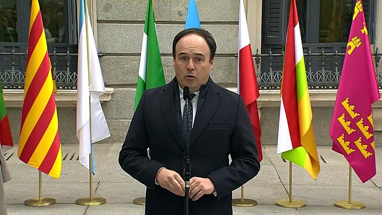 Perez Llorca adelanta que Moncloa y Generalitat están "a punto" de fijar fecha para una reunión