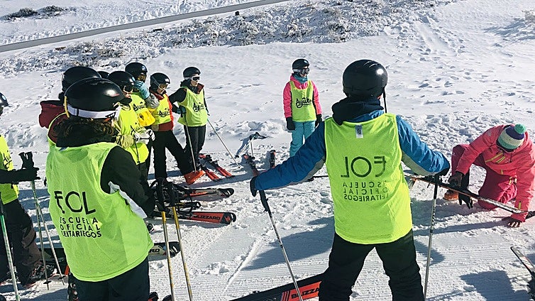 Abierto el plazo en la Diputación de Toledo para solicitar una actividad familiar en la nieve
