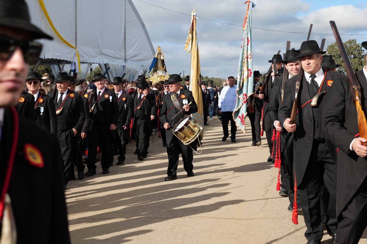 La procesión de la Virgen de Luna coronada, en imágenes