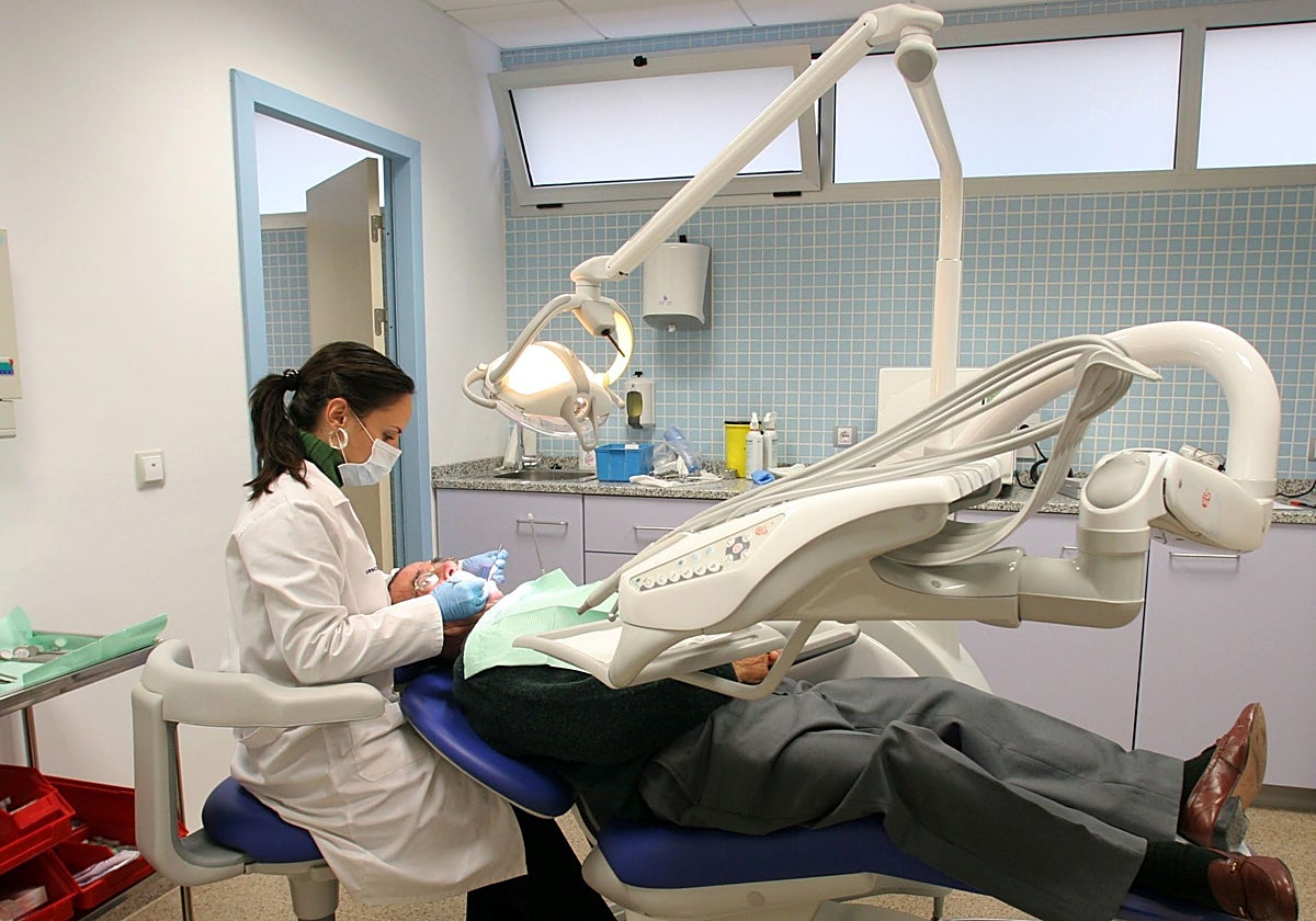 El 23,3% de la población necesita tratamientos odontológicos que no puede permitirse