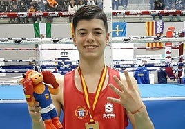 Nueva medalla de oro para el joven boxeador toledano Mario Hernández, esta vez en el Campeonato de España por comunidades