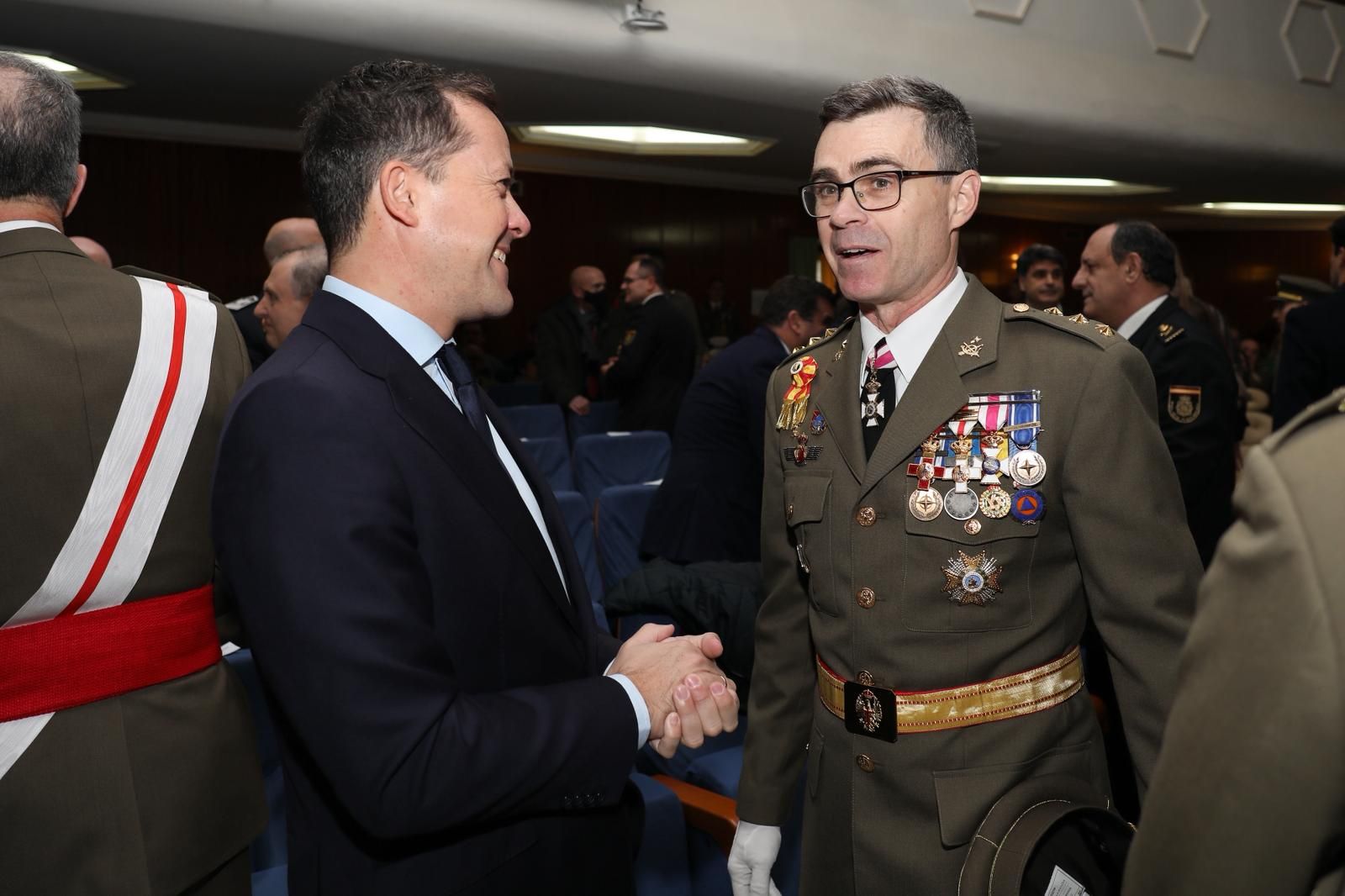 Las imágenes del acto y desfile de la Inmaculada en la Academia de Infantería de Toledo