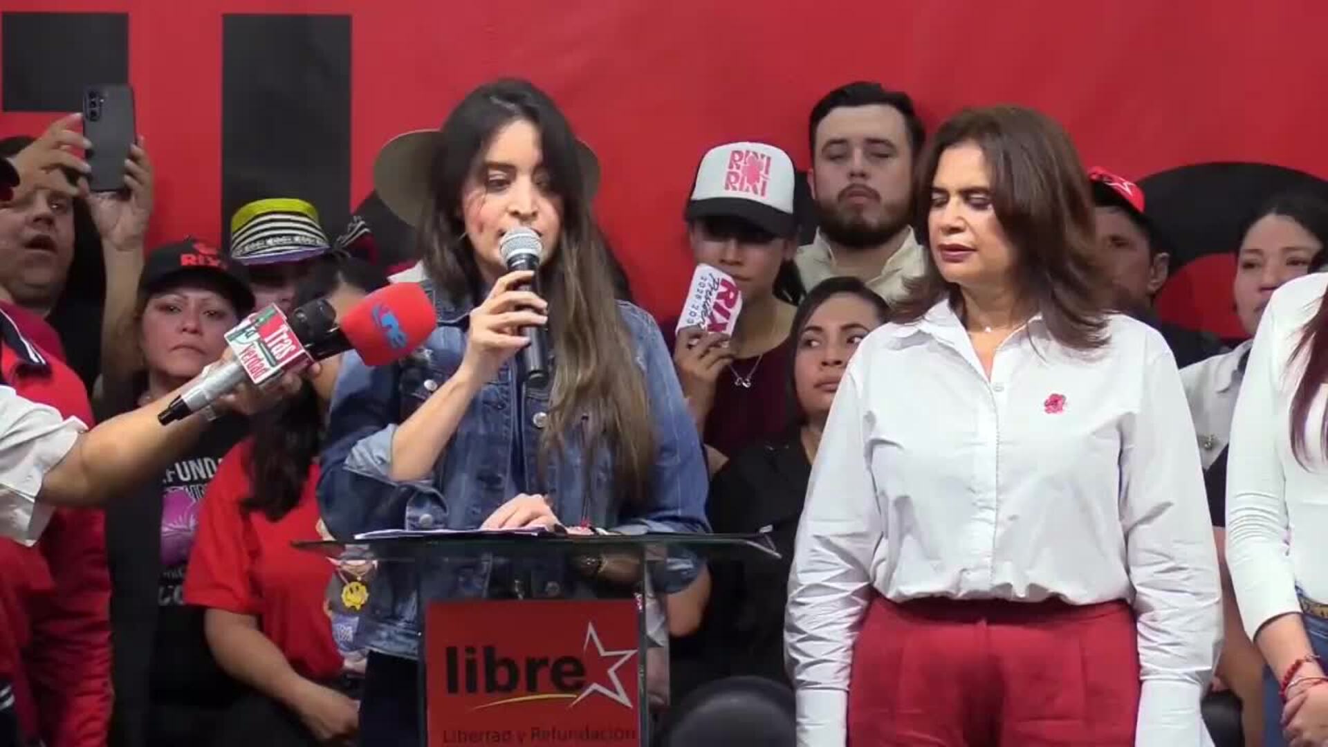 Gobernante partido Libre &quot;no reconoce&quot; las elecciones hondureñas y convoca a movilizaciones