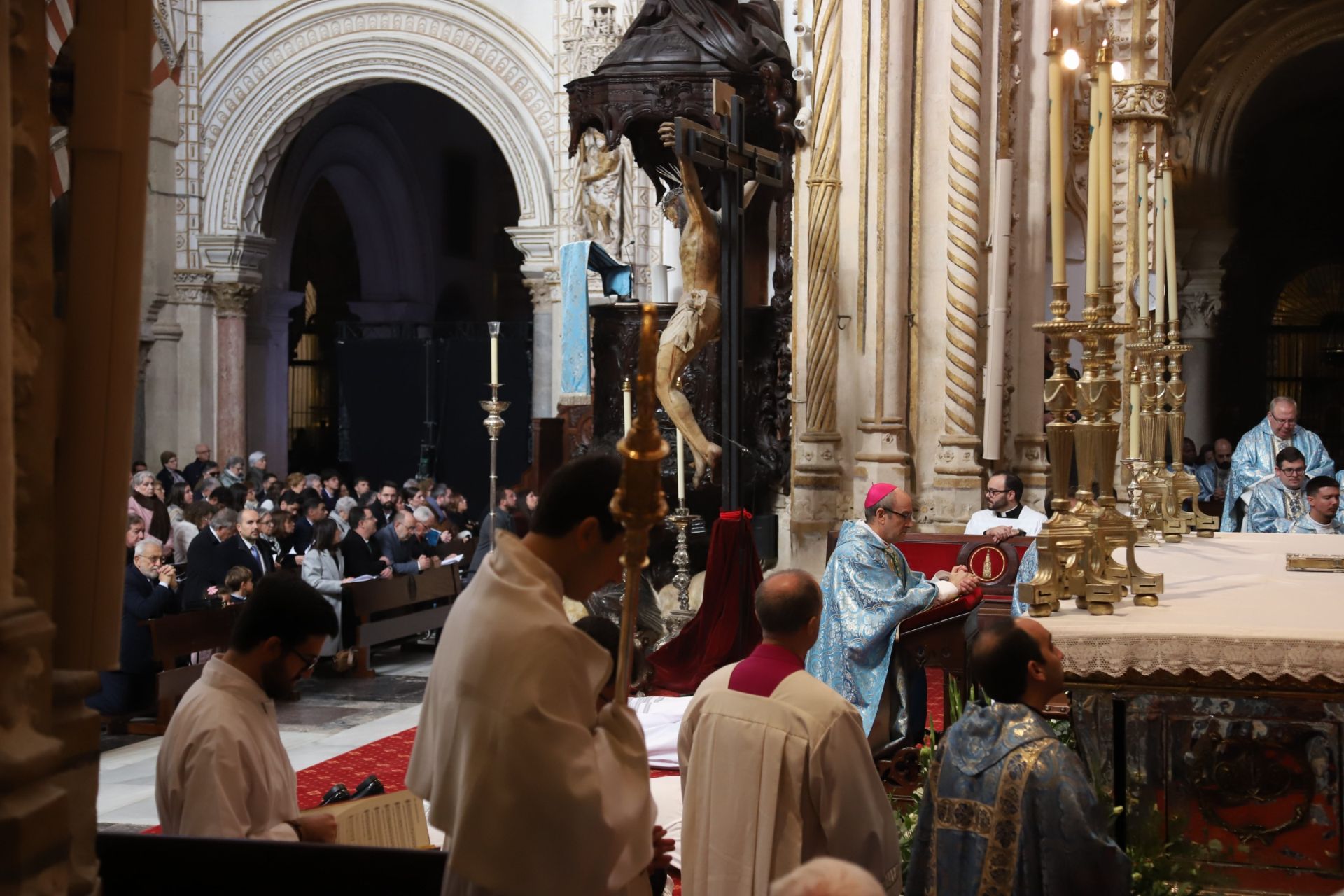 El nombramiento de cinco nuevos diáconos en la Catedral de Córdoba, en imágenes