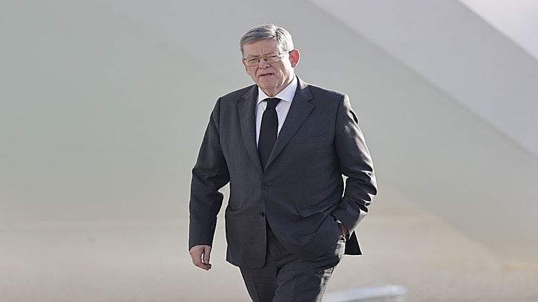 La privilegiada vida de Ximo Puig como embajador en París