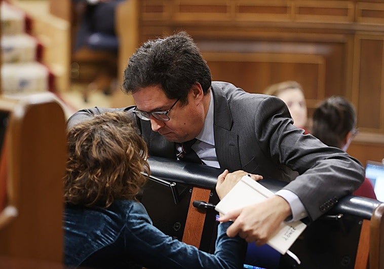 El Congreso solo ha recibido 14 de las 59 leyes que el Gobierno prometió aprobar en 2025