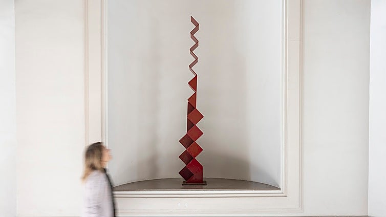 El IVAM se expande por la UV con una muestra colaborativa que da «nueva vida» a obras afectadas por la dana