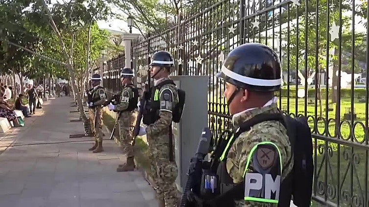 Salvadoreños vulnerables ante el Estado, tras éxodo de defensores de derechos humanos