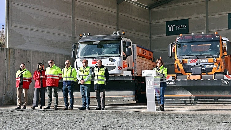 Quince vehículos y 600 toneladas de sal para despejar las carreteras provinciales en invierno