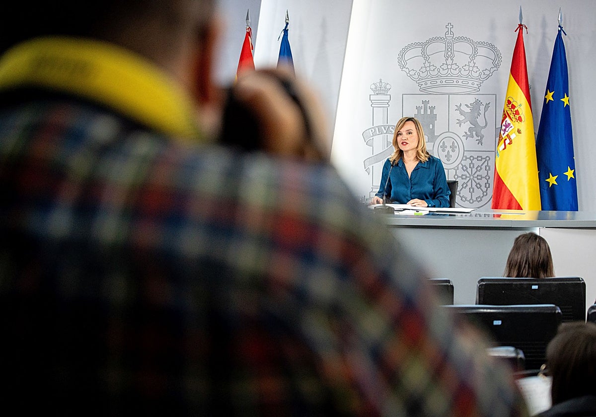 El Consejo de Ministros aprueba la condonación de la deuda autonómica que rechazan Andalucía y las comunidades del PP