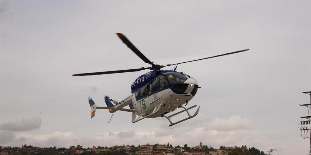 Dos heridos graves al colisionar una furgoneta y un camión en Villanueva de la Jara (Cuenca)