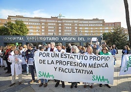 El respaldo de los médicos de Andalucía a la huelga contra el Gobierno central se eleva al 32%