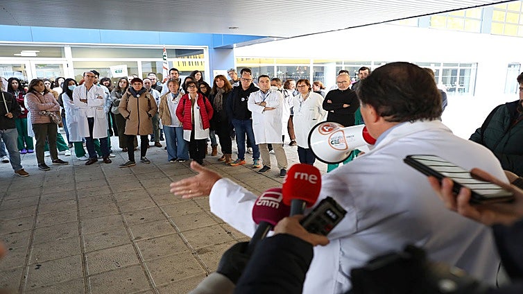 Los médicos de Castilla-La Mancha muestran su «hartazgo»: «Lo sentimos mucho por los pacientes, pero no nos han dejado otra»