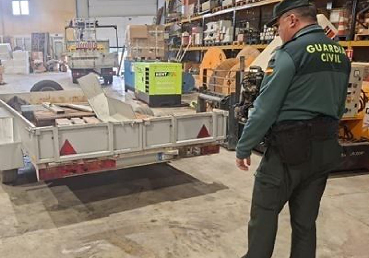 El remolque recuperado por la Benemérita en Valladolid