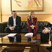 El PSOE de Alegría «muta», ofrece sus 23 diputados al PP para evitar elecciones y Azcón no acepta