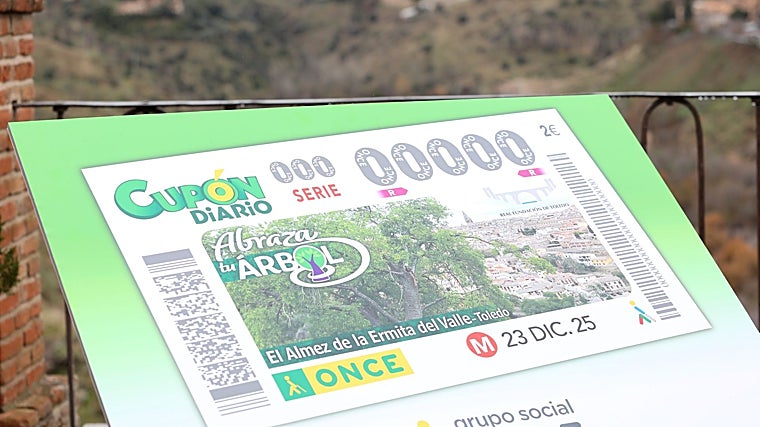 The Toledo Valley's 200-year-old hackberry tree will be the star of the ONCE coupon on December 23