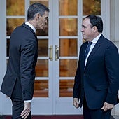 Pérez Llorca empieza a deshacer los pasos de Mazón en su cita con Sánchez en La Moncloa