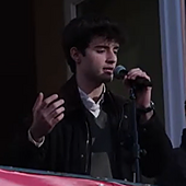 Hakuna llena la Puerta del Sol con un concierto navideño lleno de éxitos y villancicos