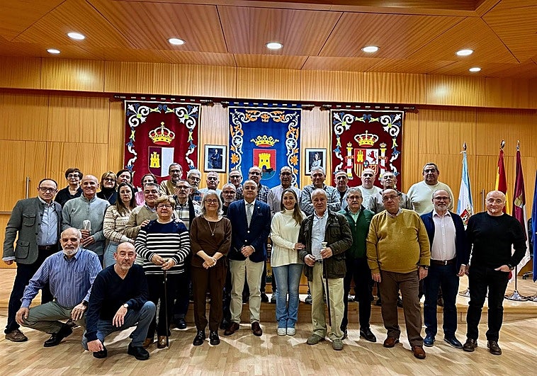 El alcalde de Talavera felicita a los 33 empleados municipales que se jubilan