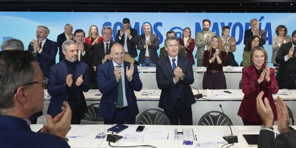 Génova ya piensa que hay que iniciar un deshielo con Vox